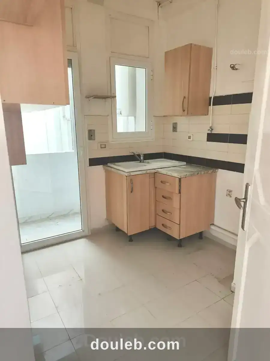 S plus 1 avec balcon - Miniature 4