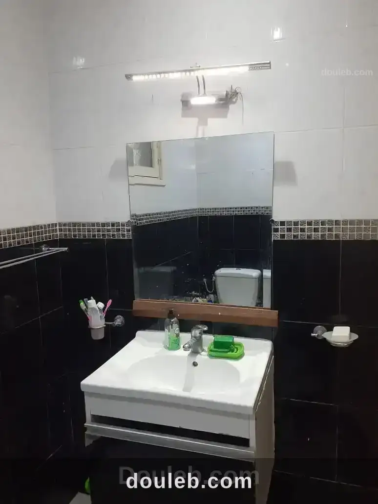 Appartement retapé à cité raoutha mourouj 1 - Miniature 4