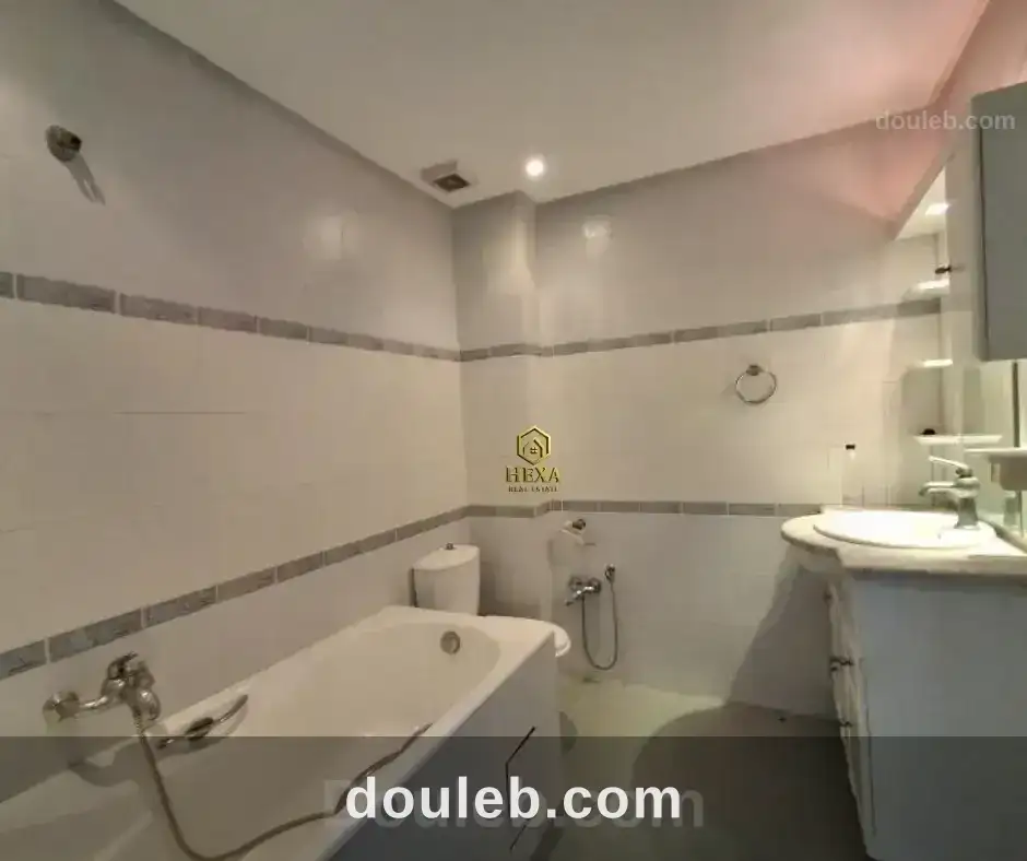 Appartement s2 à usage bureautique au lac 1 - Miniature 2