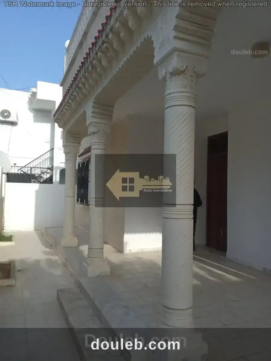 Ariana cite el mostakbal escale vnt villa - Miniature 2