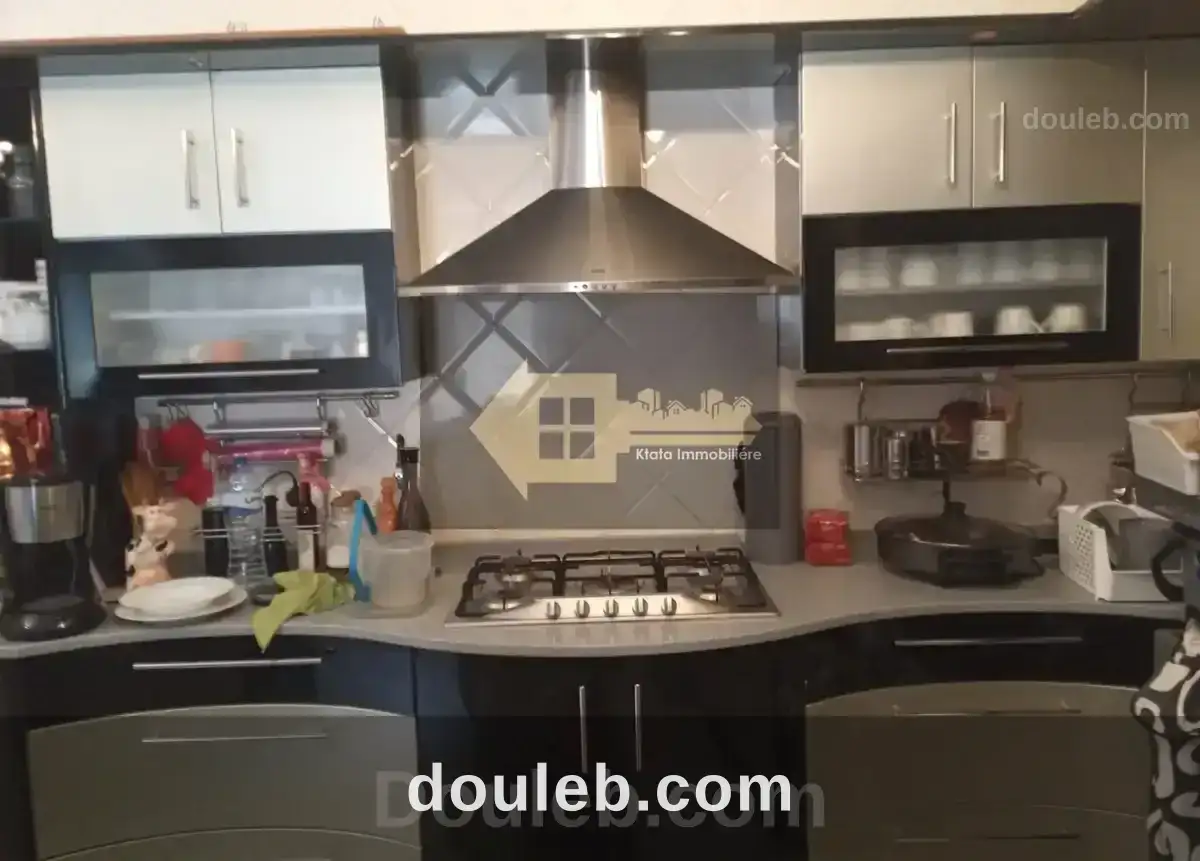 Ariana cite el mostakbal escale vnt villa - Miniature 4