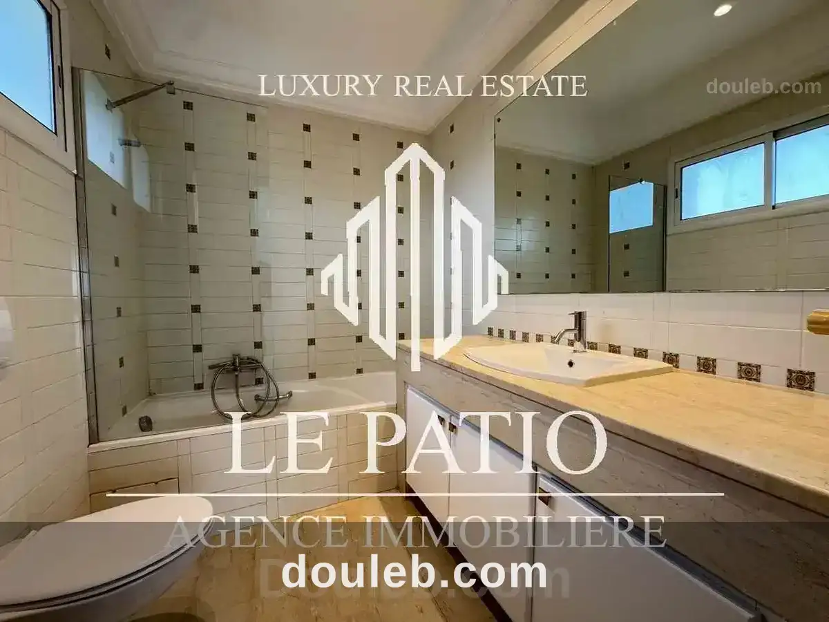 Triplex s4 avec grand jardin - Miniature 4