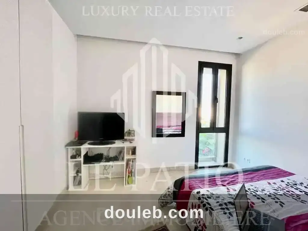 Triplex s4 avec piscine et jardin à la marsa - Miniature 4