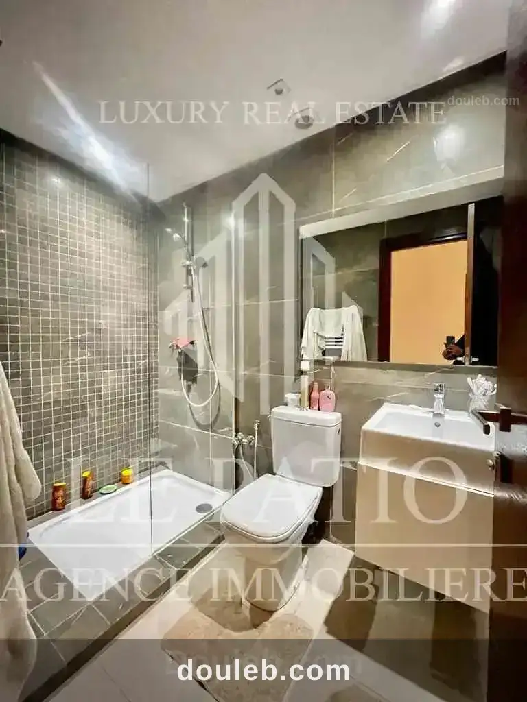 Triplex s4 avec piscine et jardin à la marsa - Miniature 5