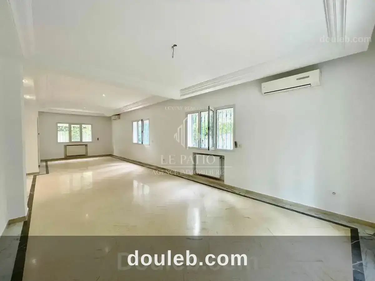 Villa avec jardin a la marsa sdd - Miniature 2