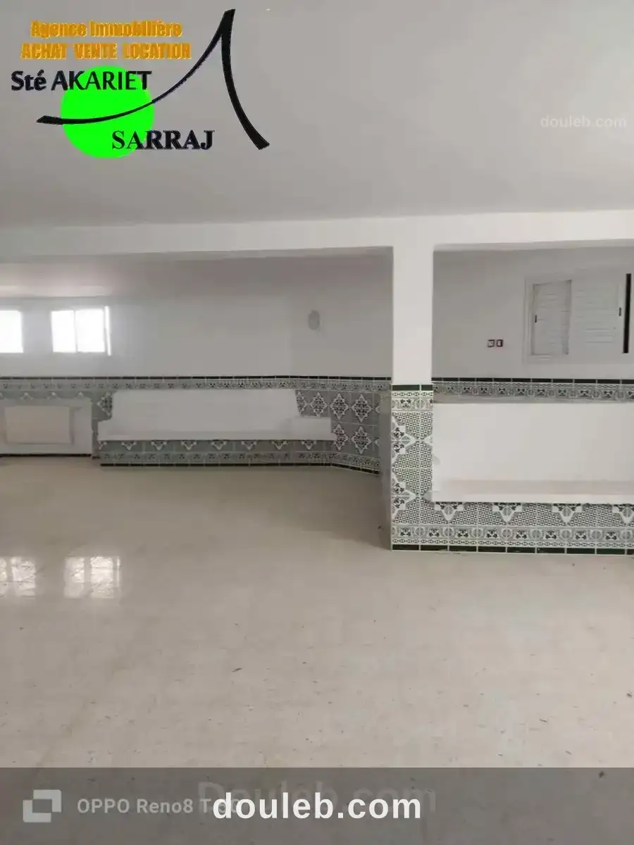 Villa style triplex neuf et jamais habité à khzema - Miniature 2