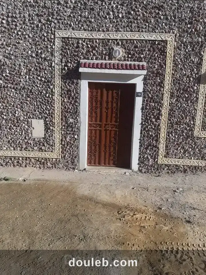 Deux maisons independente a cote de el idha3a - Miniature 5