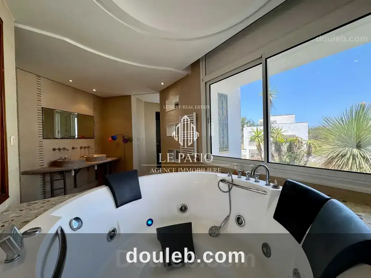 Villa meublee de type s6 haut standing à gammarth - Miniature 4