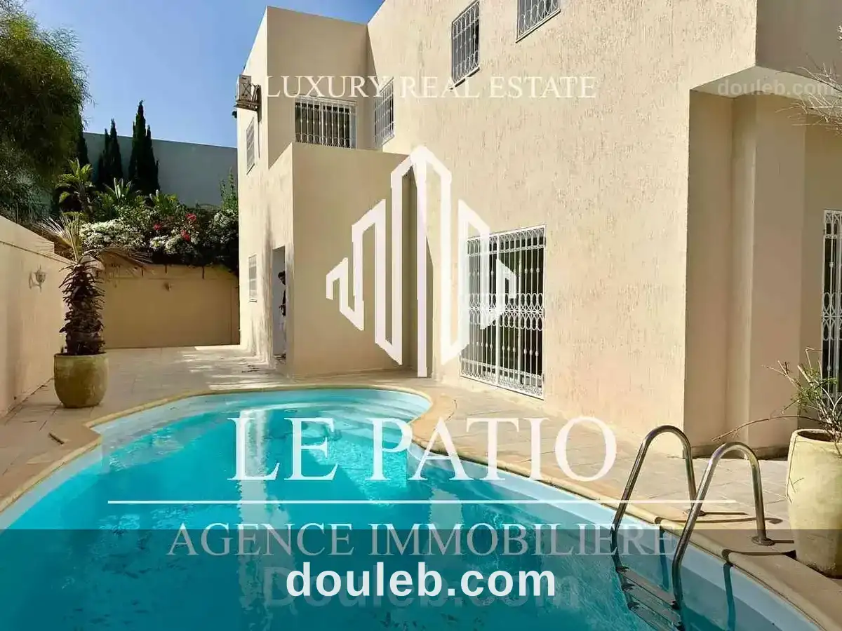 Villa avec jardin et piscine a la marsa - Miniature 2