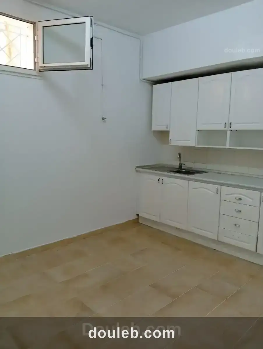 Un petit appartement s2 à enasr 2 - Miniature 4