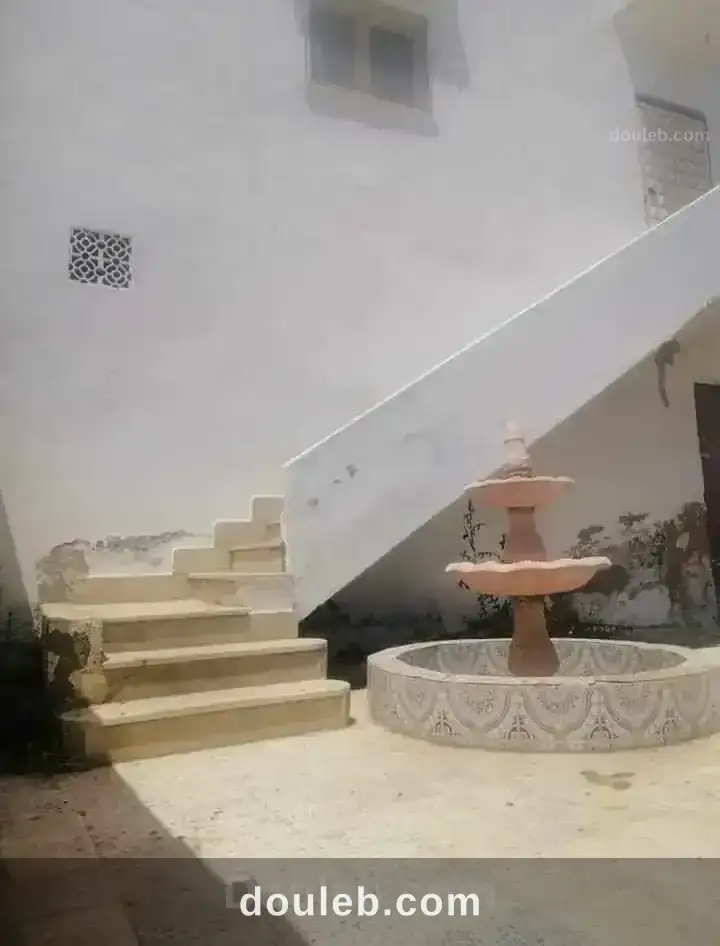 Belle apportunité villa et depot - Miniature 2