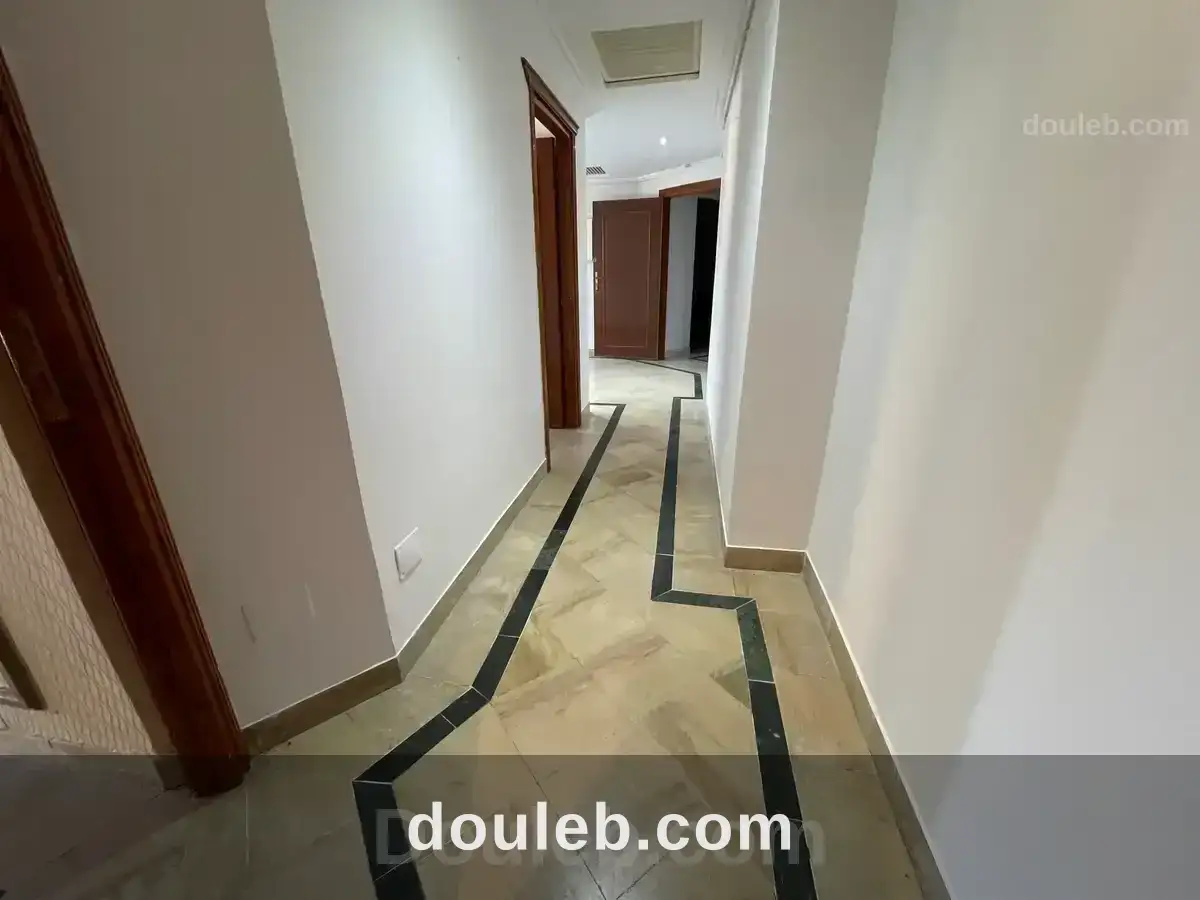 Un bureau à khaireddine pacha - Miniature 4