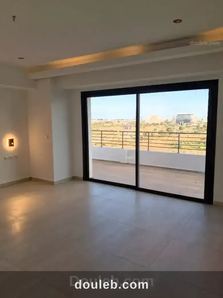 Penthouse au lac2 - Miniature 3