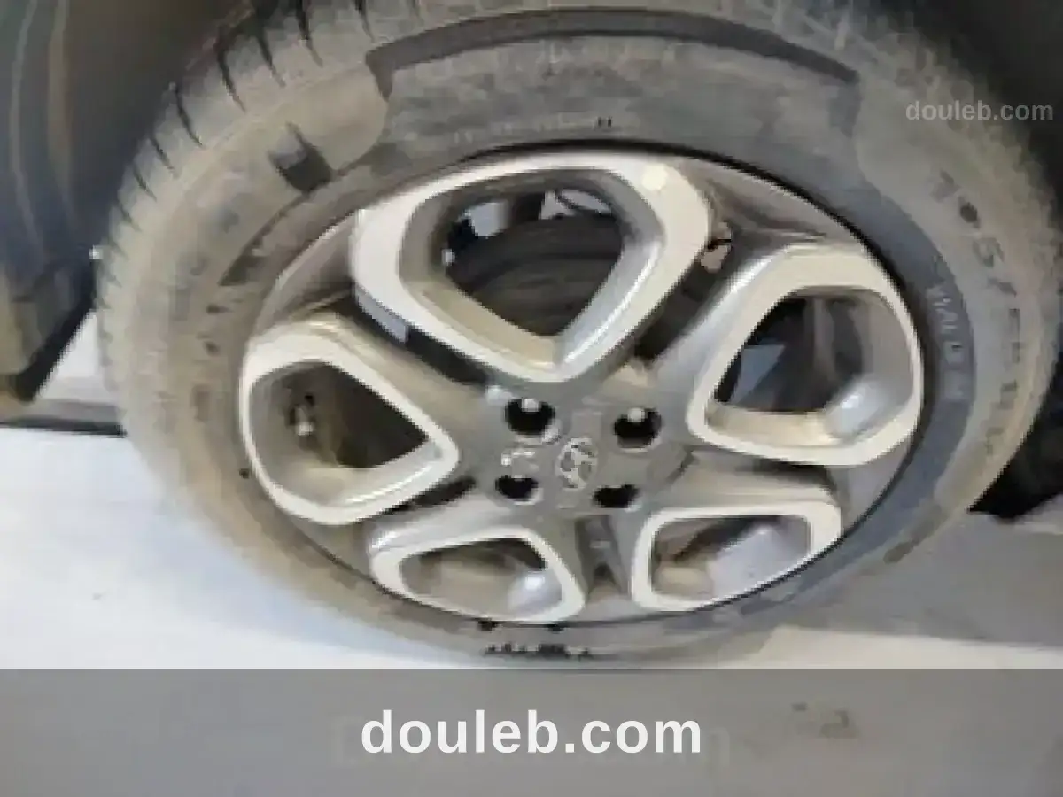 Hyundai i20 à Tunis