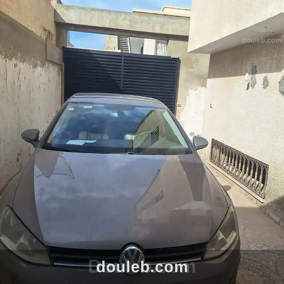 Gol7 essence tsi à Tunis