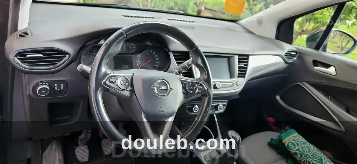 Opel crossland - Miniature 5