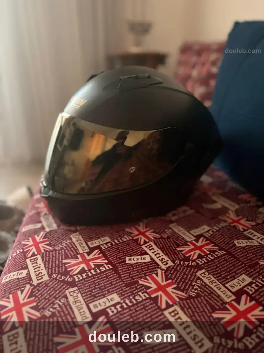 Casque de moto neuf à Tunis