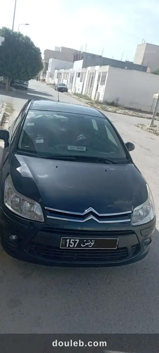 Citroen c4 1 point 6 hdi diesel à Tunis