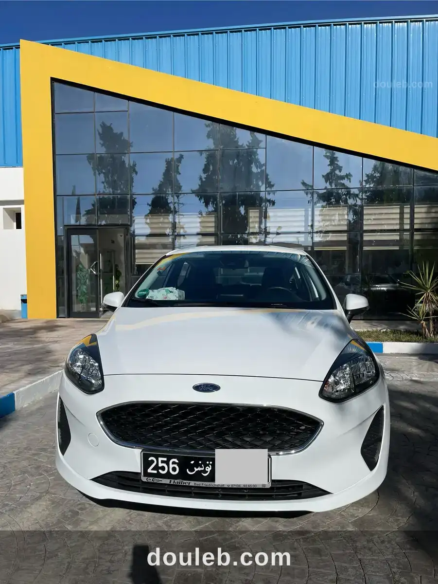 Ford fiesta à Tunis