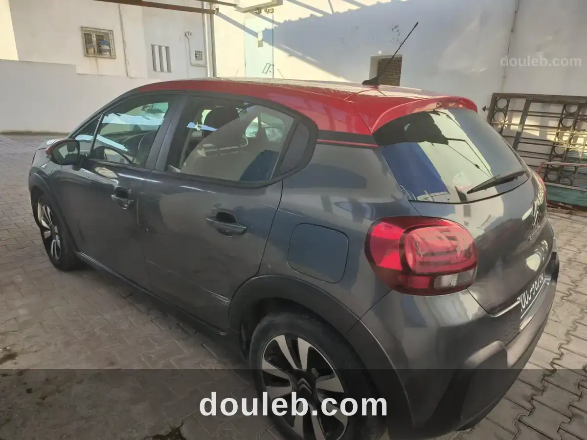 Voiture c3 à Tunis