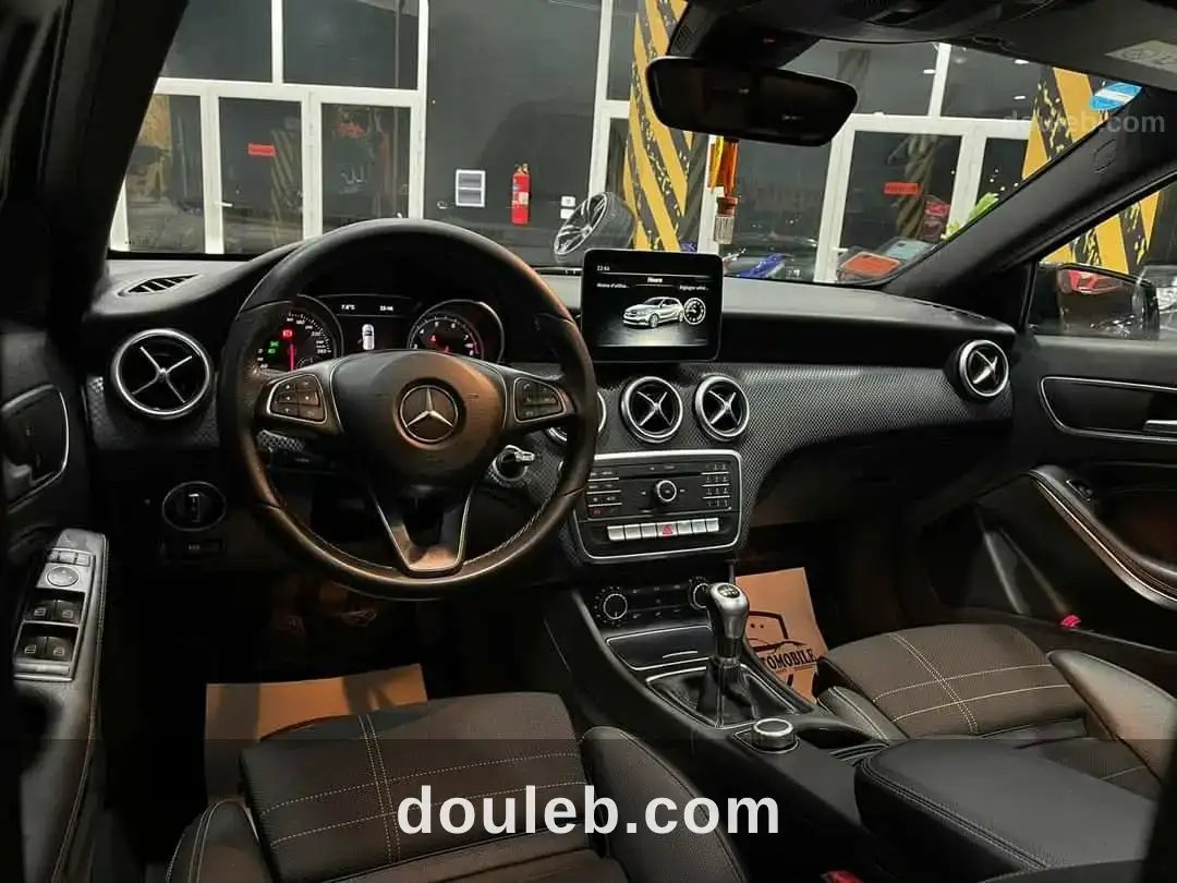 Gla mercedes à Tunis