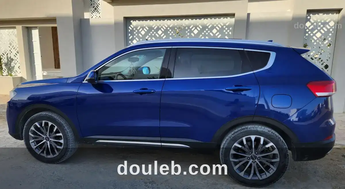 Haval h6 excellent état 64900 à Tunis