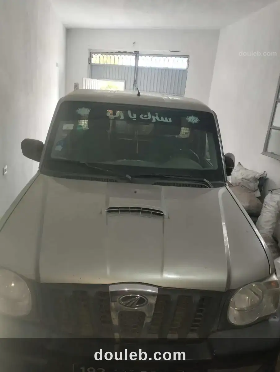 Mahindra pickup ndhif à Tunis