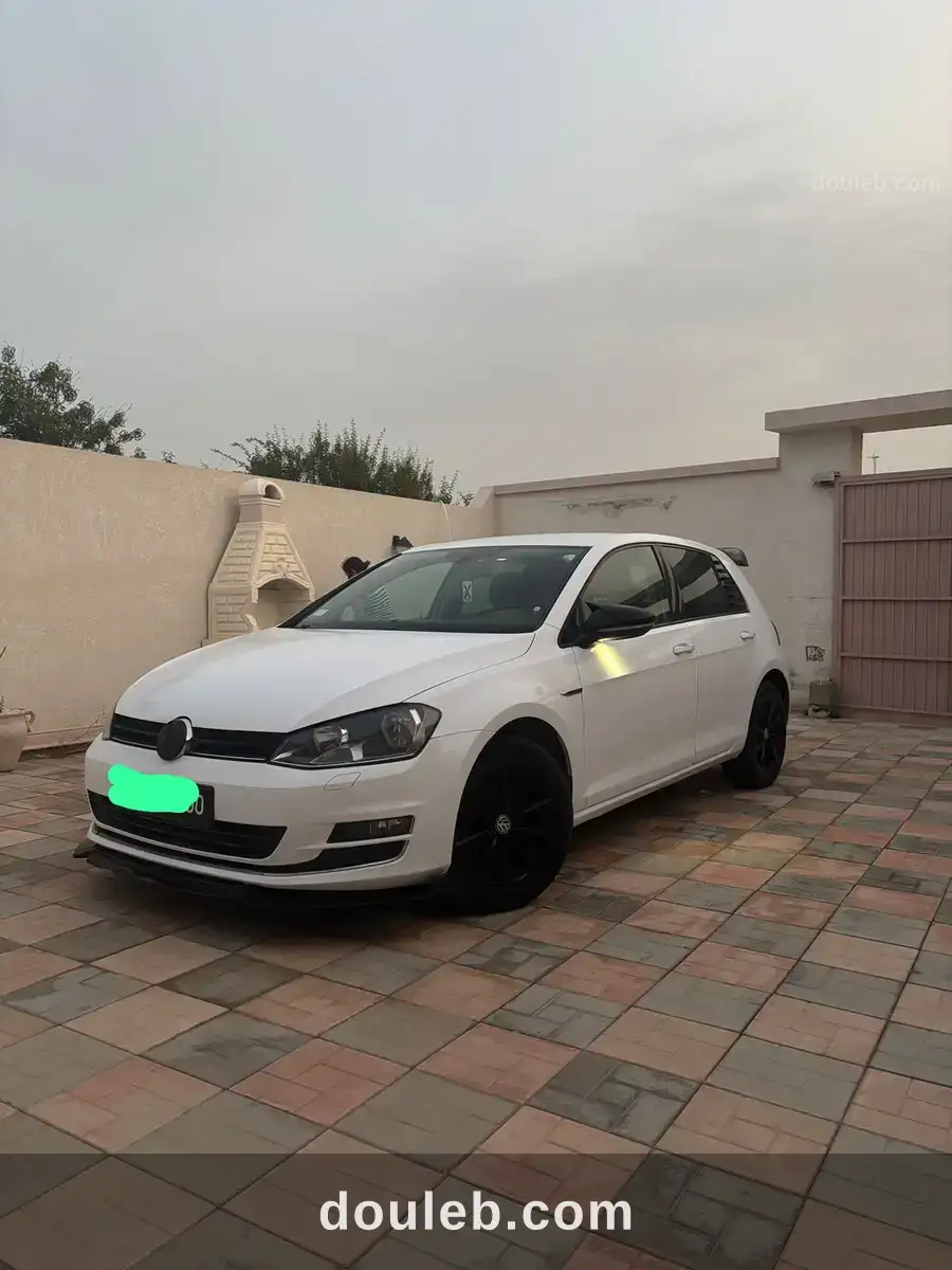 Golf 7 tsi bluemotion trés bonne état à Tunis