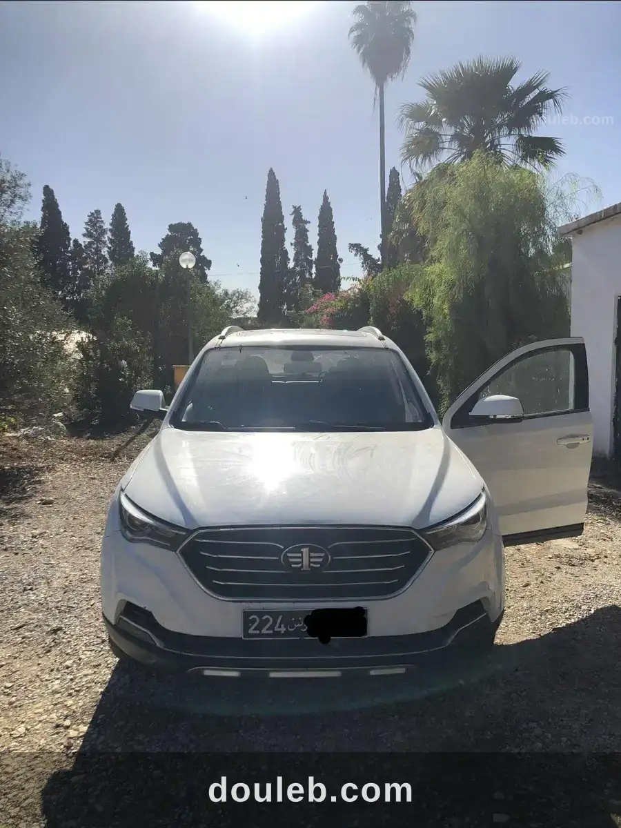 Voiture faw besturn x40 2021 à Tunis