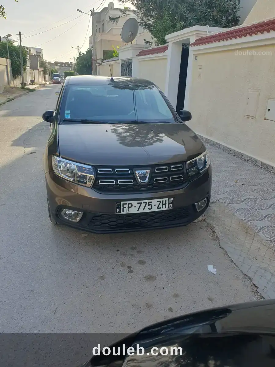 Dacia sandero toutes options moteur 0 9 tce à Tunis
