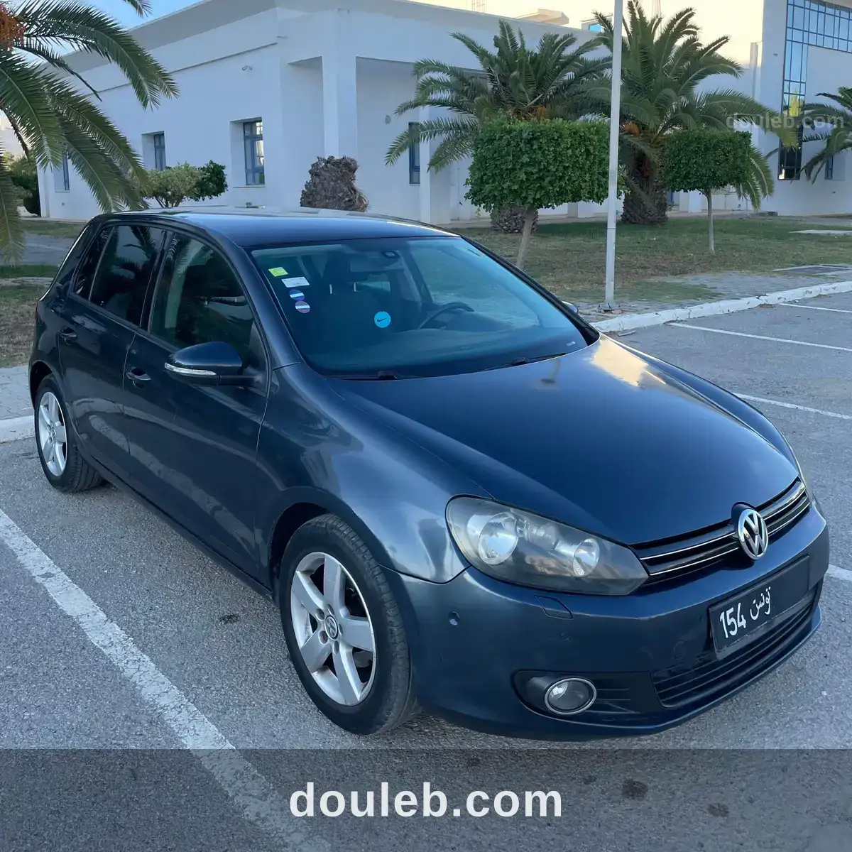 Volkswagen golf 6 très bon état faible kilometrage à Tunis