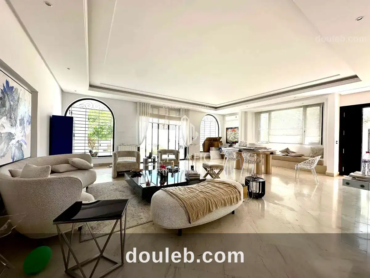 Villa jumelée avec jardin à Tunis