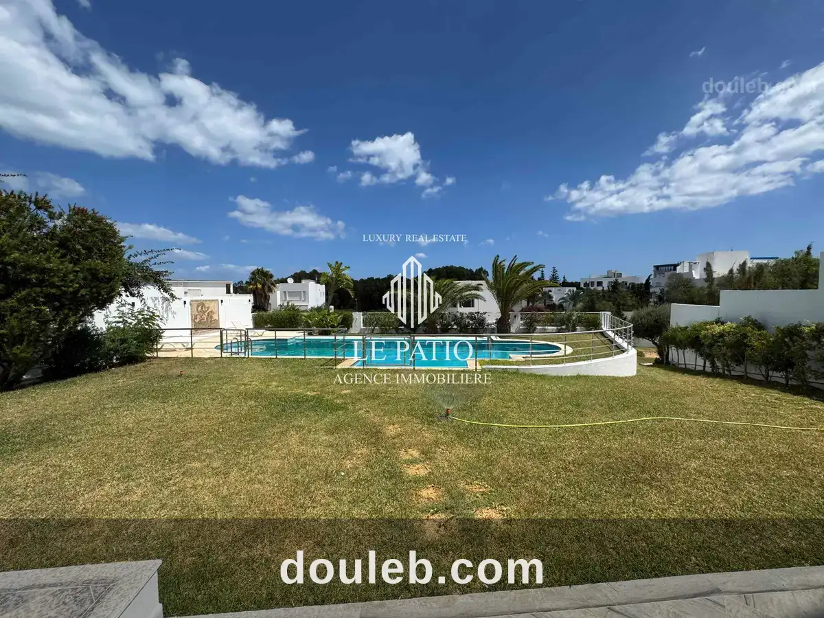 Villa de charme a gammarth à Tunis