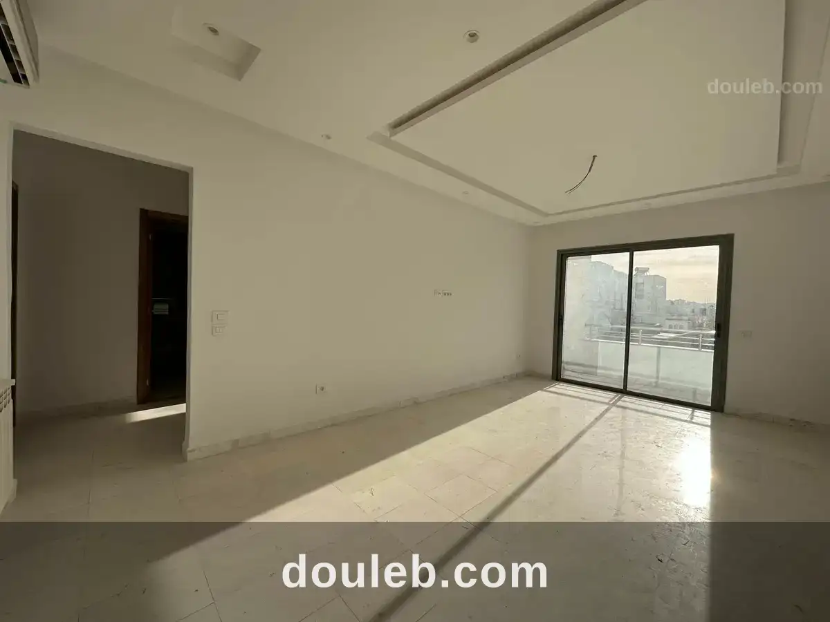 Appart s3 neuf haut standing à ennasr à Tunis