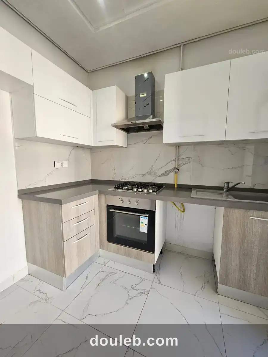 S plus deux bien ensoleillé à la nouvelle soukra à Tunis