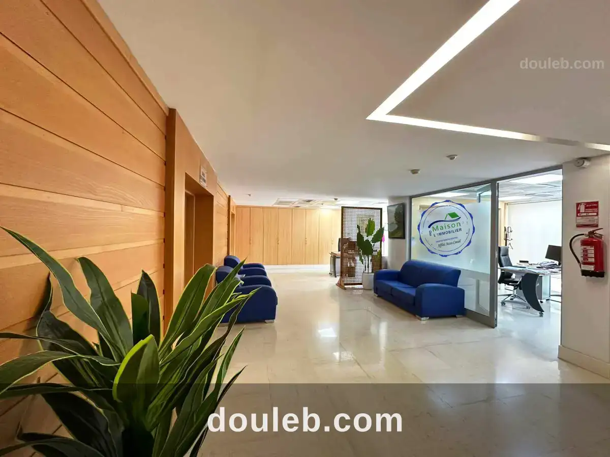 Immeuble bureautique 3 niv 1130 m cité jardins à Tunis