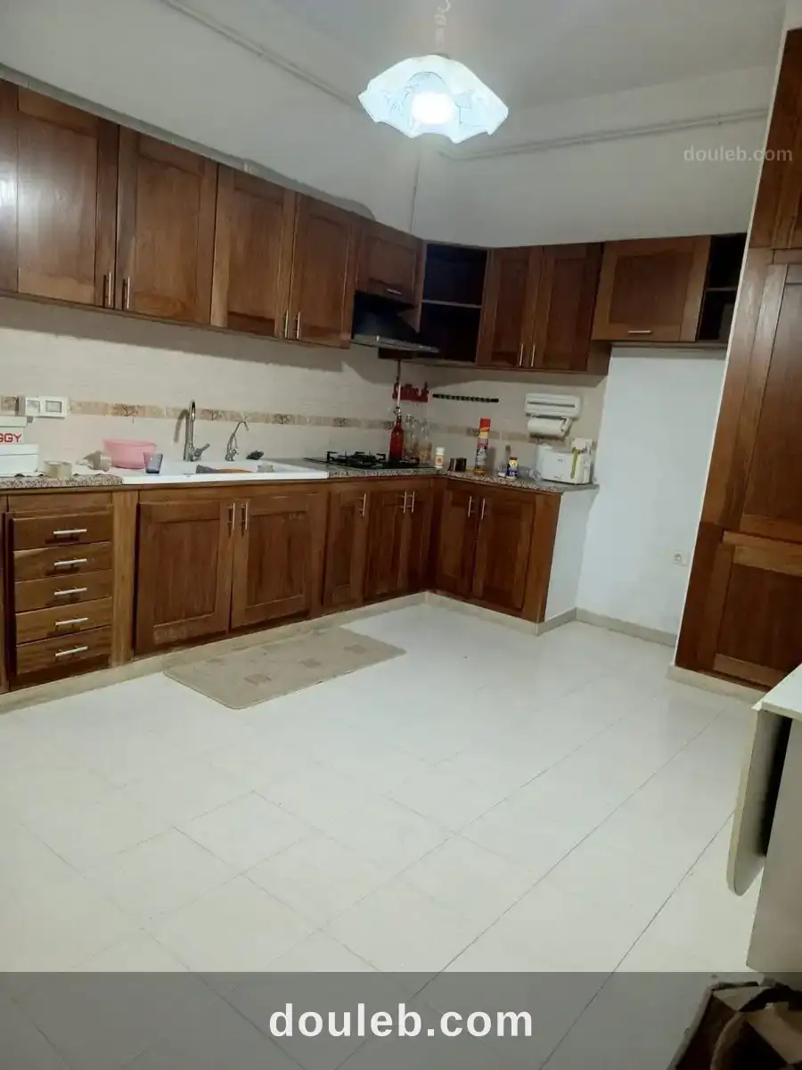 S4 1750 jardin del menzah 2 à Tunis