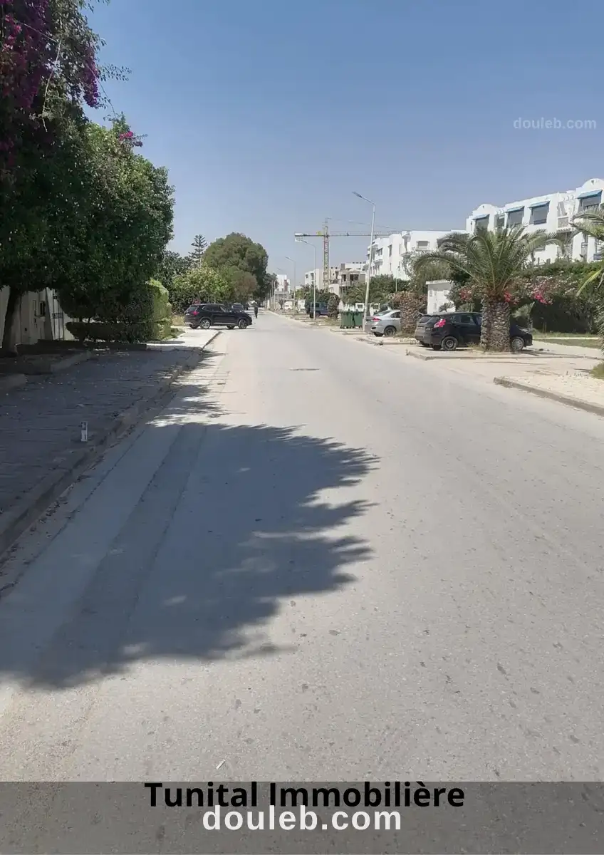 Villa à usage bureautique à Tunis