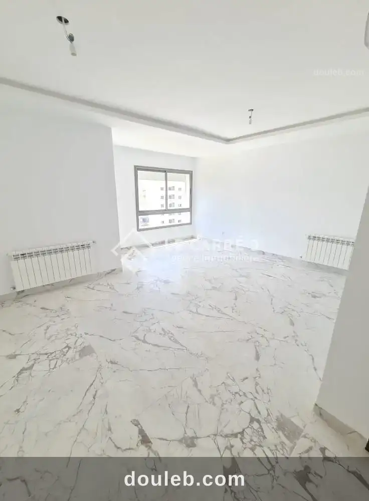 Un s2 à la nouvelle soukra à Tunis