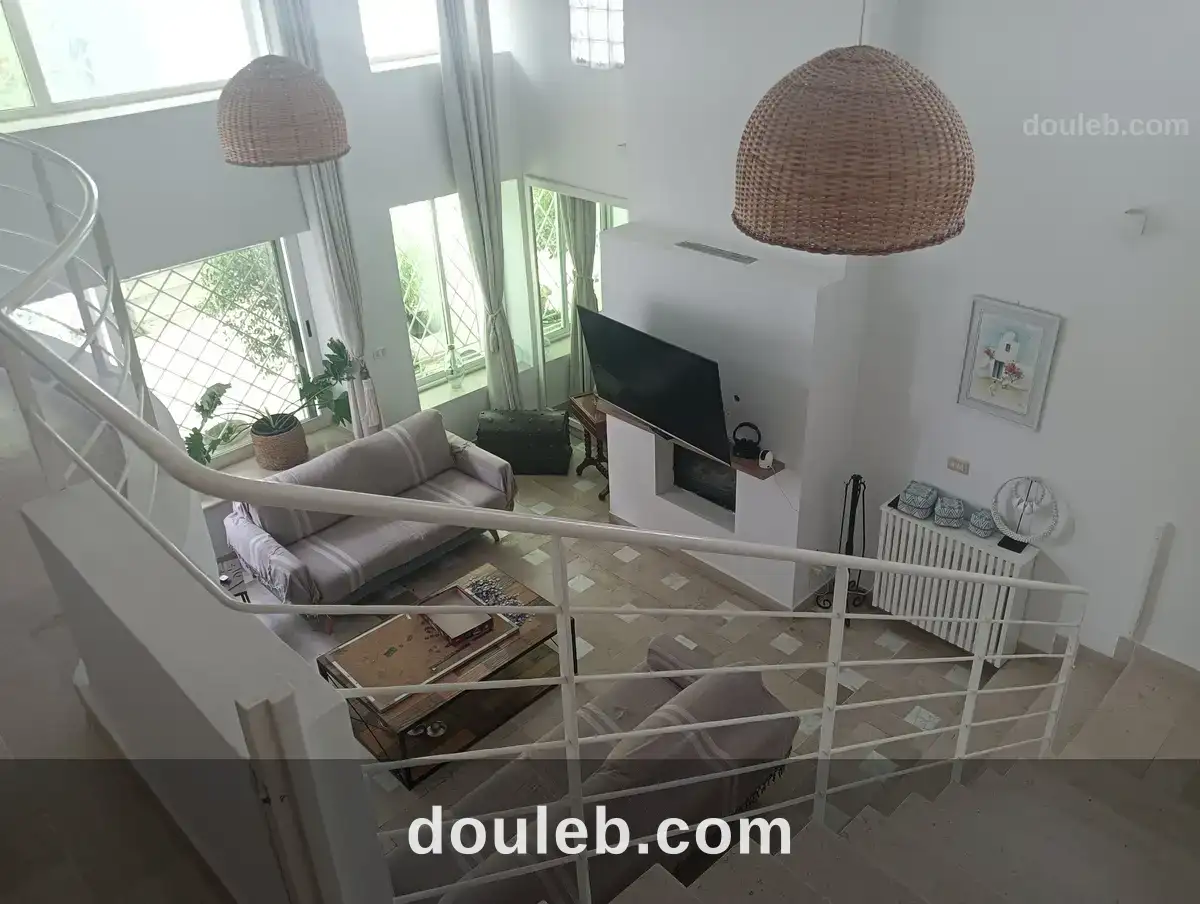 Belle villa à saisir à Tunis