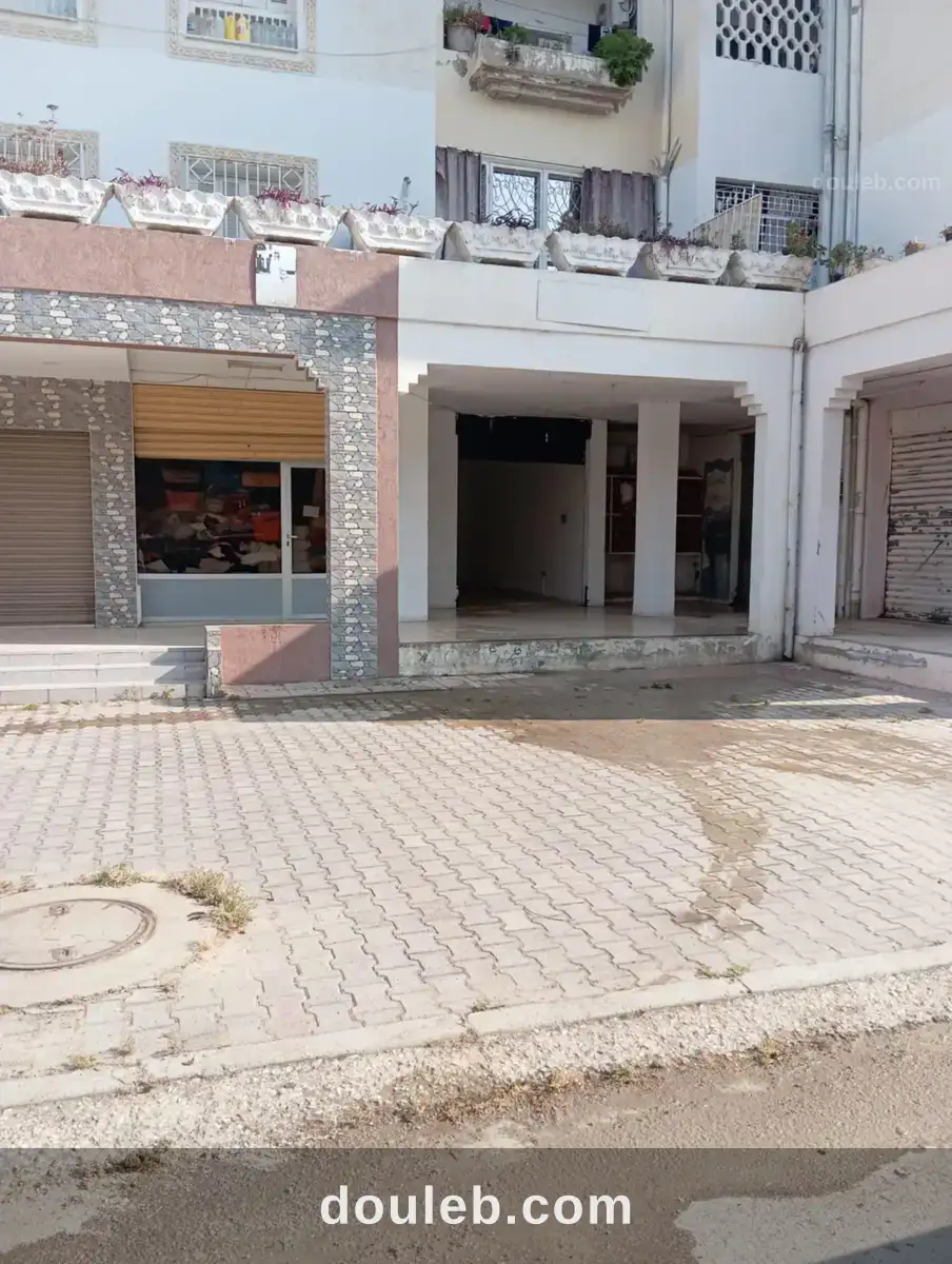 Local commerciale mourouj3 à Tunis