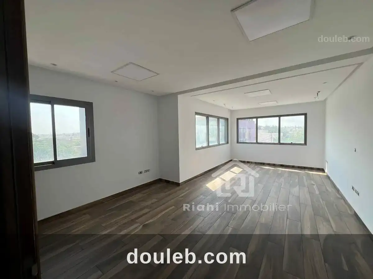 Un cabinet dans un centre médical à megrine à Tunis