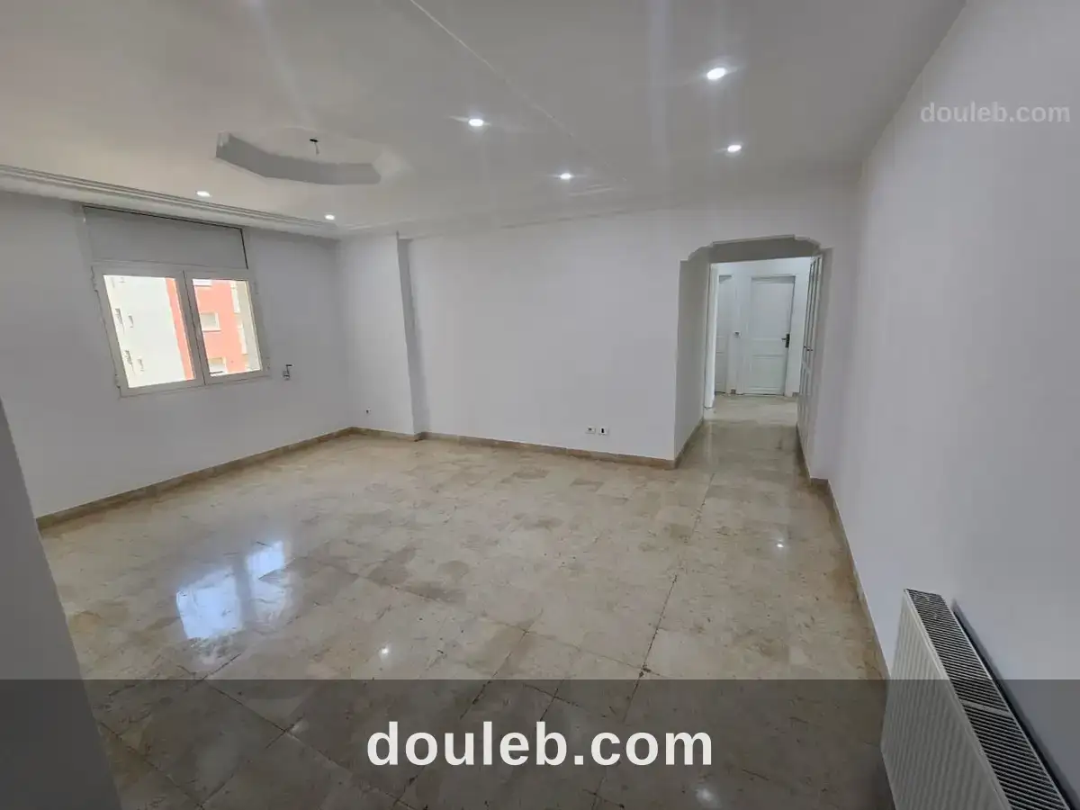 S plus quatre bien orienté jardins de l'aouina à Tunis