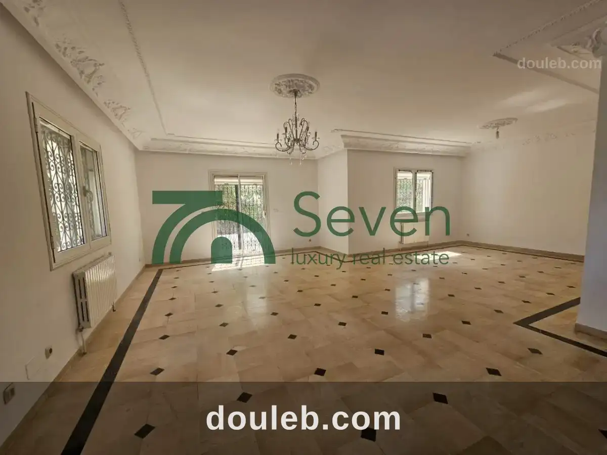 Une villa en s4 aux berges du lac 1 à Tunis