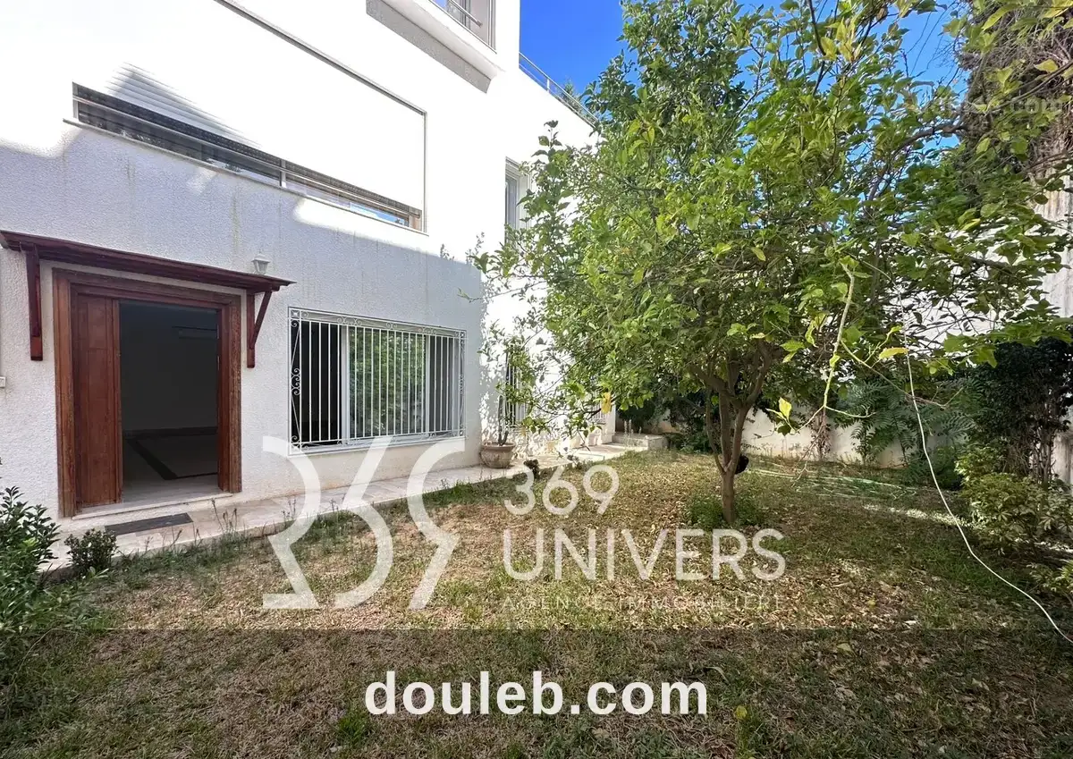 Appartement avec jardin à sidi bousaid ra156 à Tunis