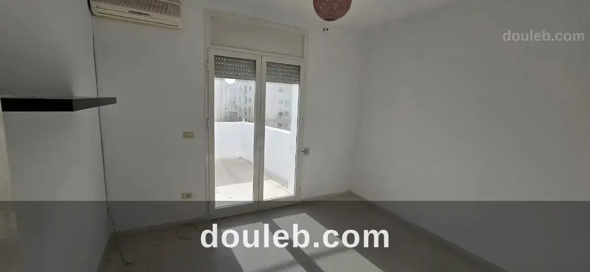 Appartement s2 à cité el wahat à Tunis