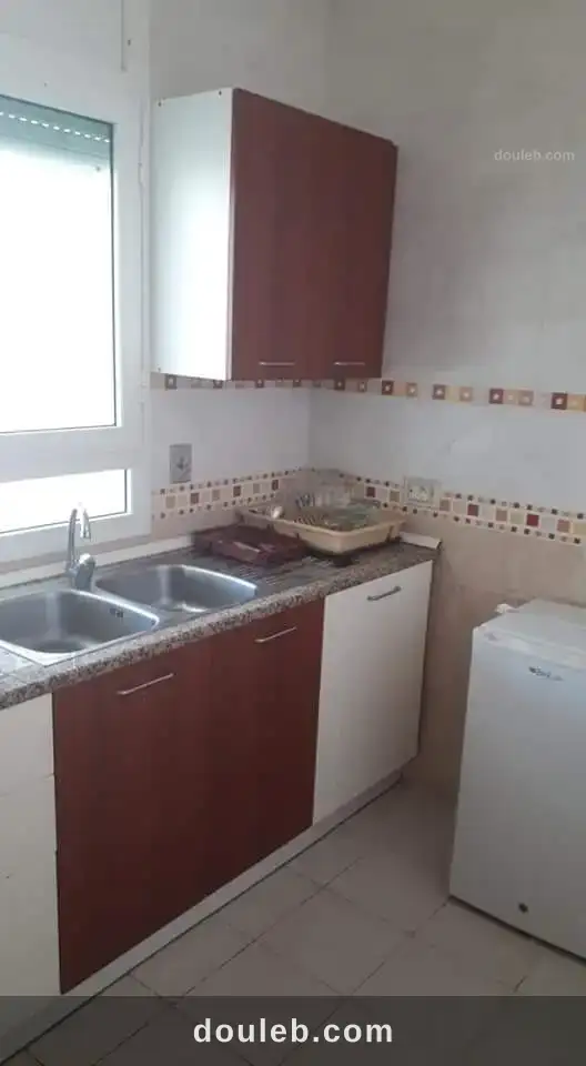 Des s1 meublé par nuitée naser 90dt à Tunis