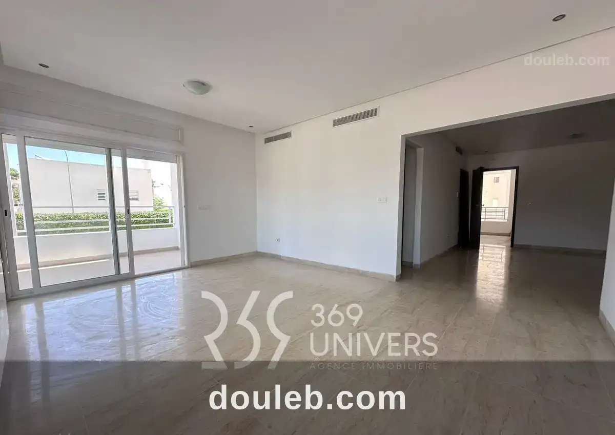 Appart s3 avec terrasse à la marsa ref ra152 à Tunis