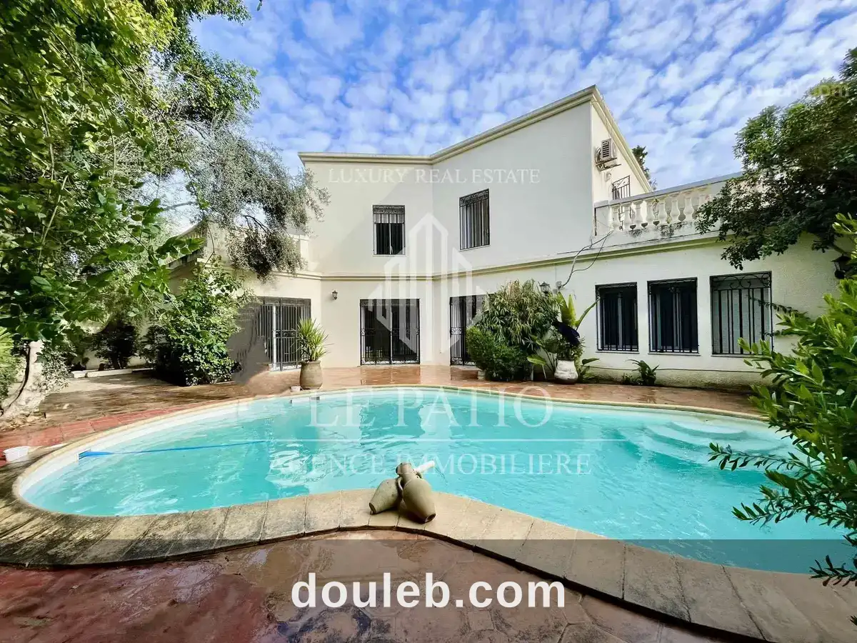 Villa s4 à la marsa à Tunis
