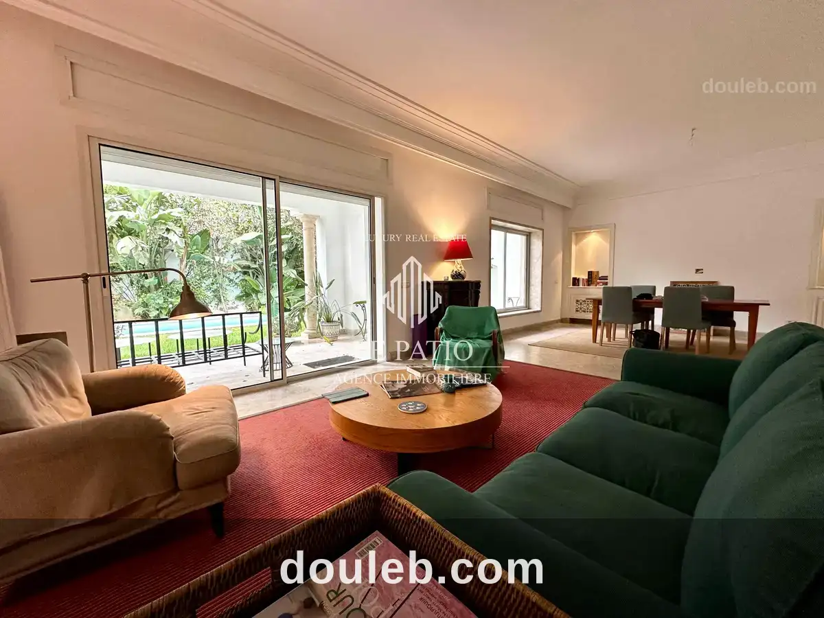 Villa s3 avec jardin et piscine à la marsa à Tunis